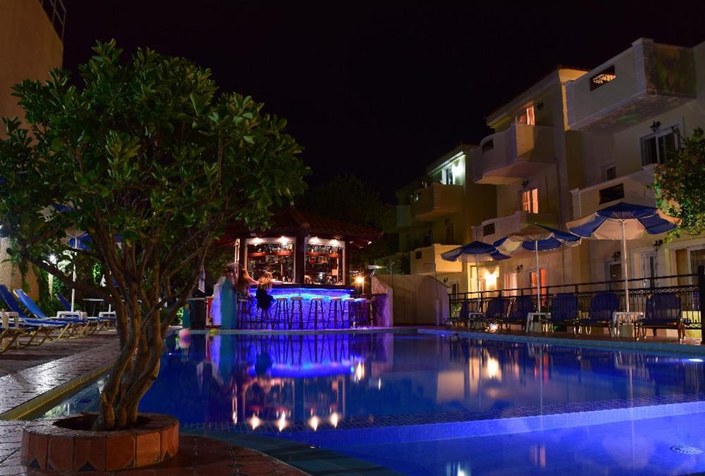 Sofia Studios & Apts Agia Marina (Crete) Ngoại thất bức ảnh