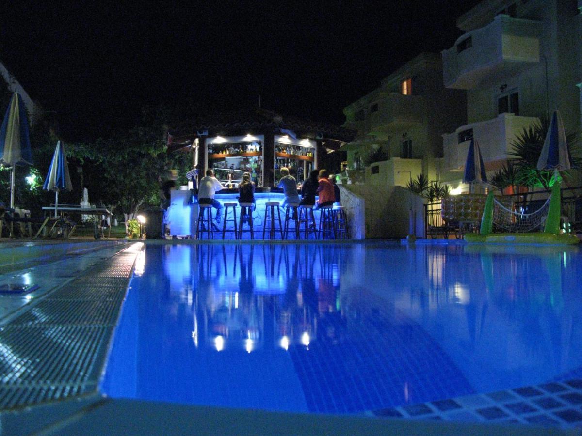 Sofia Studios & Apts Agia Marina (Crete) Ngoại thất bức ảnh
